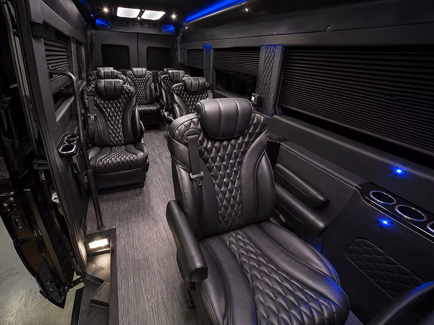 San Diego Airport Shuttle & Transportation party bus exterior