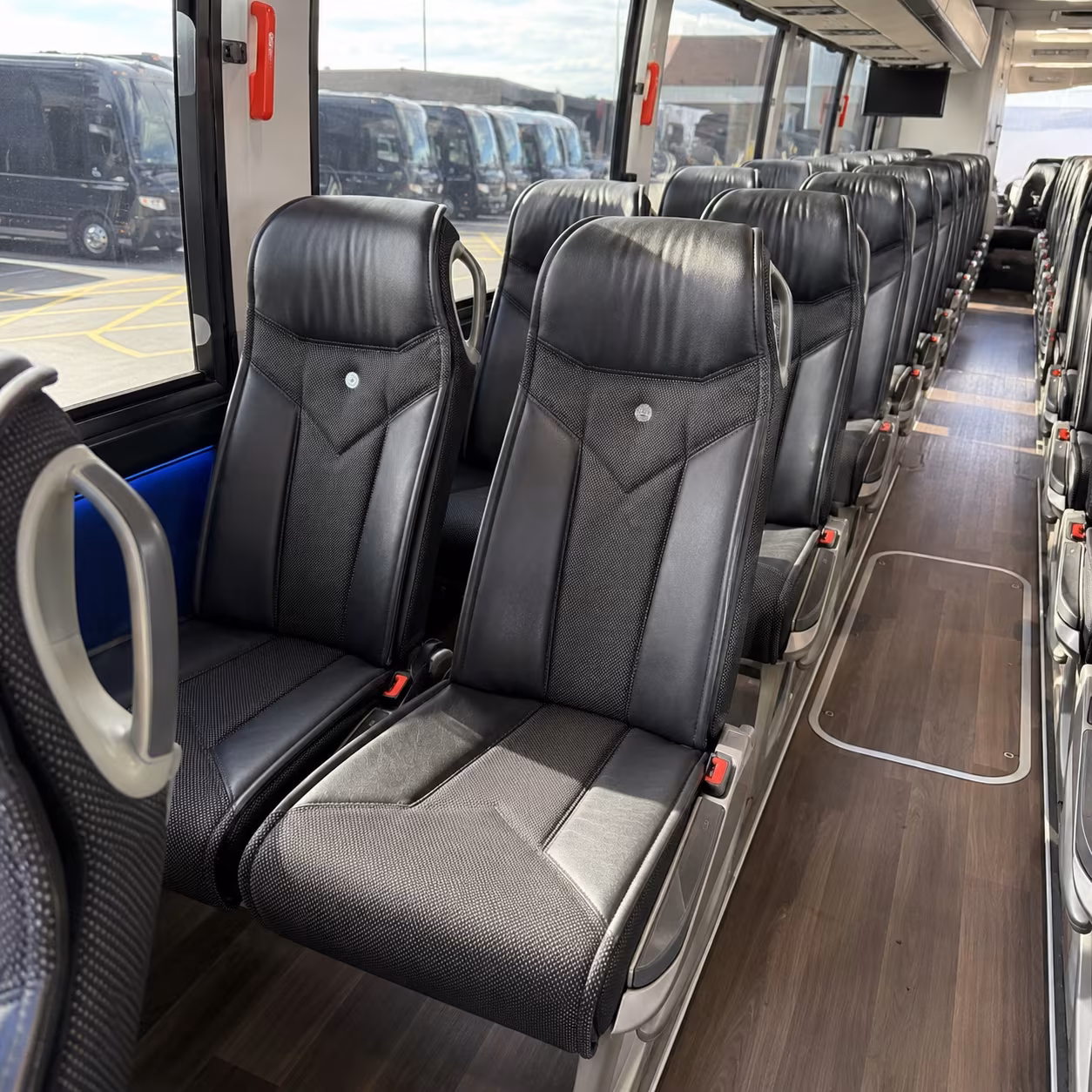 San Diego Airport Shuttle & Transportation party bus exterior
