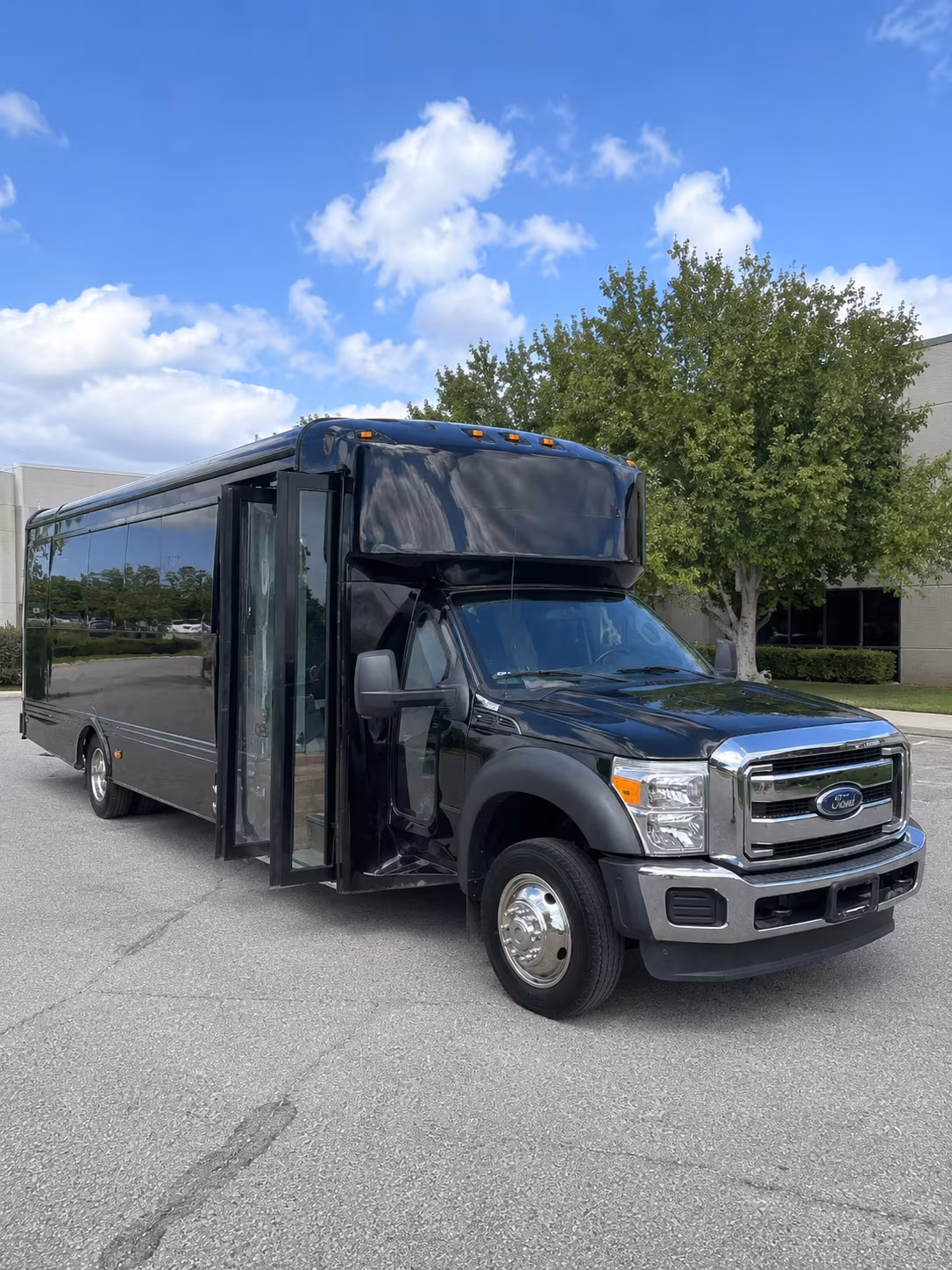 San Diego Birthday, Sweet 16, & Quinceañera Transportation pickup coordination
